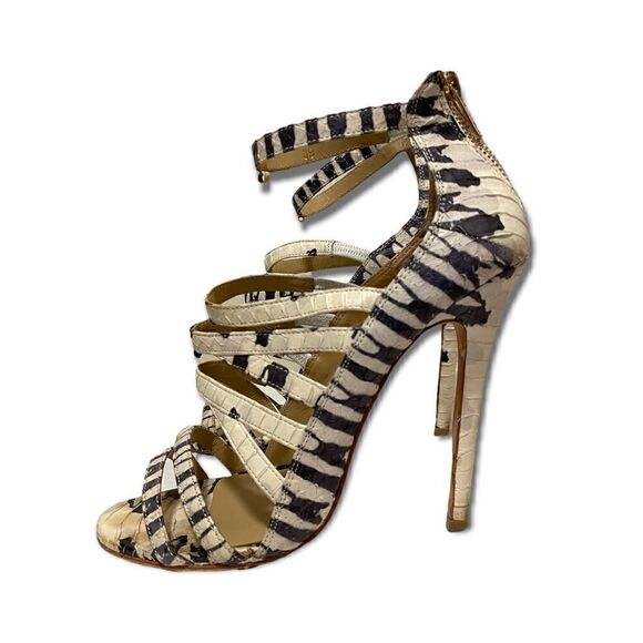 ❤️SOLD❤️Alejandra G. Python Tassel Heels |Size:39| - Picture 8 of 8